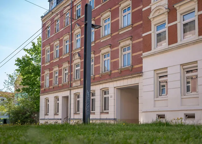 Ruhig Und Zentral Mit Balkon Appartamento Chemnitz