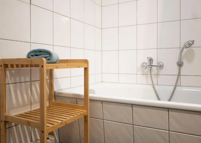 Ruhig Und Zentral Mit Balkon * Chemnitz
